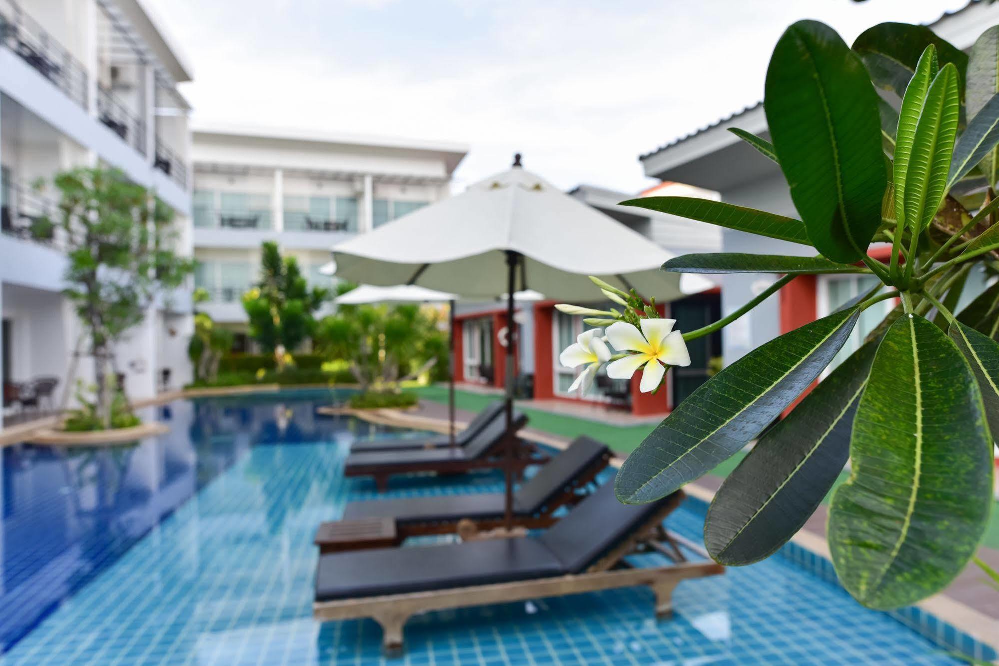 Milano Huahin Hotel Exterior foto